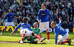 Soccer - Clydesdale Bank Premier League - Hibernian v Rangers - Easter Road Soccer - Clydesdale Bank Premier League - Hibernian v Rangers - Easter Road