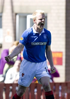 Soccer - Clydesdale Bank Scottish Premier League - Motherwell v Rangers - Fir Park Soccer - Clydesdale Bank Scottish Premier League - Motherwell v Rangers - Fir Park