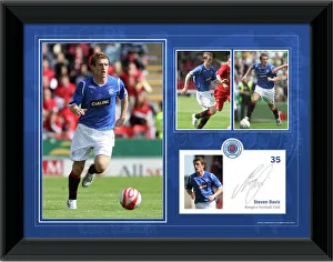 Steven Davis Framed 2008 Player Profile (2 Sizes) Steven Davis Framed 2008 Player Profile (2 Sizes)