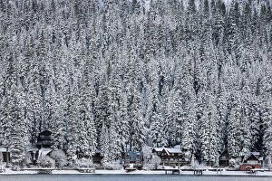 Images Dated 6th December 2015: Vacation homes are seen on Donner Lake after fresh snowfall near Truckee, California