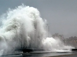 Waves crash against seafront boulevard El Malecon in Havana as Hurricane Rita passes near Cuba Waves crash against seafront boulevard El Malecon in Havana as Hurricane Rita passes near Cuba