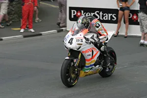 2010 TT win No. 1 Ian Hutchinson (Honda) 2010 Superbike TT 2010 TT win No. 1 Ian Hutchinson (Honda) 2010 Superbike TT