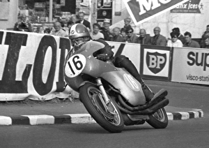 Agostinis first TT win: 1966 Junior TT Agostinis first TT win: 1966 Junior TT