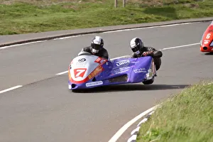 Ben Dixon & Mark Lambert (Molyneux Yamaha) 2004 Sidecar TT Ben Dixon & Mark Lambert (Molyneux Yamaha) 2004 Sidecar TT