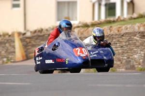 Bill Currie & Philip Bridge (Windle Yamaha) 2004 Sidecar TT Bill Currie & Philip Bridge (Windle Yamaha) 2004 Sidecar TT