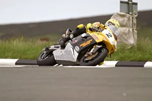 Ian Lougher (Honda) 2004 Formula One TT Ian Lougher (Honda) 2004 Formula One TT
