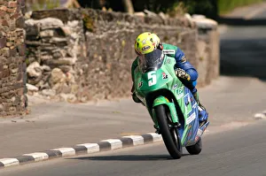 Ian Lougher (Honda) 2004 Ultra Lightweight 125 TT Ian Lougher (Honda) 2004 Ultra Lightweight 125 TT