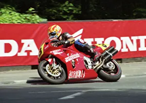 Ian Simpson at Braddan Bridge; 1998 Senior TT Ian Simpson at Braddan Bridge; 1998 Senior TT