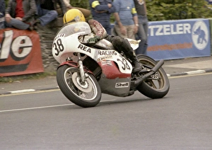 Joey Dunlop leaves Quarter Bridge: 1979 Classic TT Joey Dunlop leaves Quarter Bridge: 1979 Classic TT