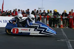 John Holden & Colin Hardman (Fanuc Yamaha) 2003 Sidecar TT John Holden & Colin Hardman (Fanuc Yamaha) 2003 Sidecar TT