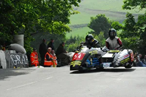 Mark Saunders & Lee Saunders (Suzuki) 2012 Sidecar TT Mark Saunders & Lee Saunders (Suzuki) 2012 Sidecar TT