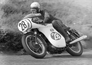 Images Dated 11th August 2017: Martyn Ashwood (Triumph) 1970 Production 750 TT