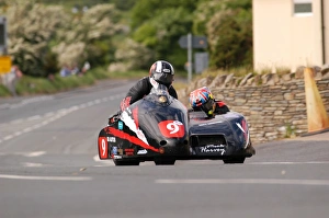 Mick Harvey & Fiona Baker-Milligan (Shelbourne Suzuki) 2004 Sidecar TT Mick Harvey & Fiona Baker-Milligan (Shelbourne Suzuki) 2004 Sidecar TT