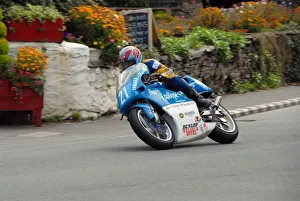 Neil Kent (Yamaha) 2009 Junior Manx Grand Prix Neil Kent (Yamaha) 2009 Junior Manx Grand Prix