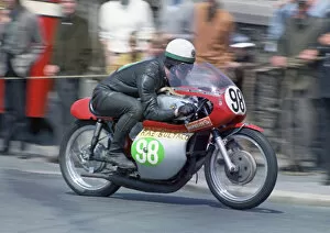 Images Dated 16th December 2019: Bill Rae (Rae Bultaco) 1969 Lightweight TT