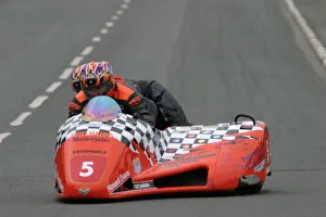 Roy Hanks & Dave Wells (Molyneux) 2003 Sidecar TT Roy Hanks & Dave Wells (Molyneux) 2003 Sidecar TT