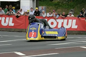 Tony Elmer & Darren Marshall (Yamaha) 2011 Sidecar TT Tony Elmer & Darren Marshall (Yamaha) 2011 Sidecar TT