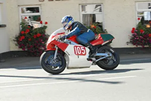 Tony Russell (Yamaha) 2010 Post Classic TT Tony Russell (Yamaha) 2010 Post Classic TT