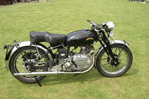 Vintage Motorcycle Racing Images Prints: Vincent Comet