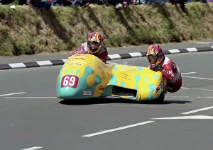 Wendy Davis at Cronk ny Mona: 1999 Sidecar TT Wendy Davis at Cronk ny Mona: 1999 Sidecar TT