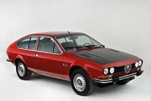 Record Breakers Collection: 1981 Alfa Romeo Alfetta GTV