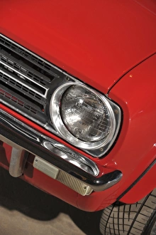 Classic Car Showroom Prints: Austin Mini 1275