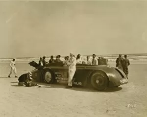 Record Breakers Collection: Segrave with Sunbeam 1000hp at Daytona Beach 1927