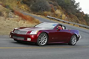 Images Dated 13th February 2014: Cadillac XLR-V Roadster 2007 red