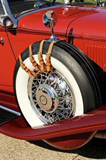 Car photo library/chrysler/chrysler imperial cg dual cowl phaeton 1931 red Car photo library/chrysler/chrysler imperial cg dual cowl phaeton 1931 red