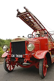 Vintage Fire Engines Prints: Fire Engine Leyland