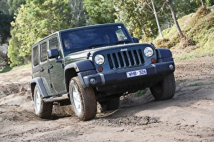 Jeep Wrangler Unlimited Sport, 2008, Green, dark