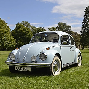 VW Volkswagen Beetle Classic Beetle 1500L 1969 blue light VW Volkswagen Beetle Classic Beetle 1500L 1969 blue light