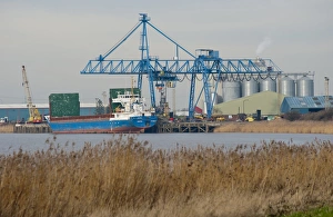 Isartal Cargo Ship Print - River Trent Unloading