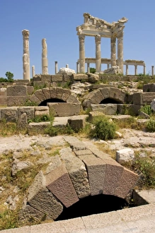 Acropolis of Pergamon (Pergamum / Bergama) Western Turkey Acropolis of Pergamon (Pergamum / Bergama) Western Turkey