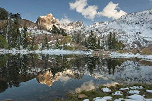 Alpenglow on Sundial Peak, reflection in Lake Florence, Lake Blanche Trail, Uinta Alpenglow on Sundial Peak, reflection in Lake Florence, Lake Blanche Trail, Uinta
