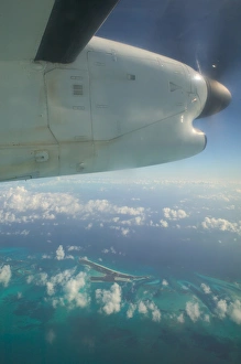 BAHAMAS- Atlantic Ocean & Crooked Islands seen from Inter-Island Airliner BAHAMAS- Atlantic Ocean & Crooked Islands seen from Inter-Island Airliner