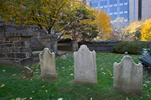 BALTIMORE, MARYLAND. USA. Graves, Westminster Burial Grounds, grounds of Westminster Hall BALTIMORE, MARYLAND. USA. Graves, Westminster Burial Grounds, grounds of Westminster Hall