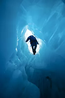 Images Dated 5th October 2005: Blue Ice Cave, Franz Josef Glacier, West Coast, South Island, New Zealand