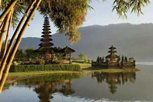 Candikuning Temple, Lake Bratan, Bali, Indonesia Candikuning Temple, Lake Bratan, Bali, Indonesia