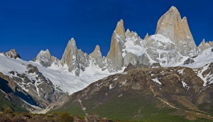 Cerro Fitzroy , Los Glaciares National park, near El Chalten, Argentina, Patagonia Cerro Fitzroy , Los Glaciares National park, near El Chalten, Argentina, Patagonia