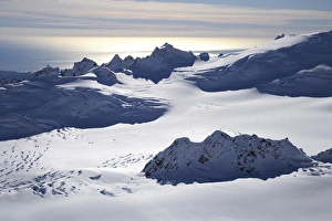 Chamberlin Snowfield and Mackay Rocks, above Franz Josef Glacier, West Coast, South Island Chamberlin Snowfield and Mackay Rocks, above Franz Josef Glacier, West Coast, South Island