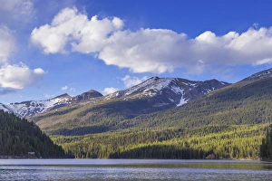Coopers Lake in the Lolo National Forest, Montana, USA Coopers Lake in the Lolo National Forest, Montana, USA