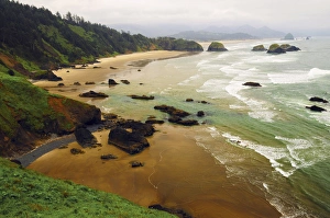 Crescent Beach from Ecola State Park, Oregon, USA Crescent Beach from Ecola State Park, Oregon, USA