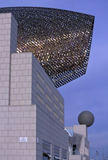 EU, Spain, Barcelona, Olympic Port. Decorations built for 1992 Olympics; metal mesh EU, Spain, Barcelona, Olympic Port. Decorations built for 1992 Olympics; metal mesh