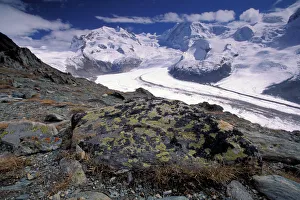 EU, Switzerland, Matterhorn Region, Zermatt Monte Rosa and Liskamm Peak EU, Switzerland, Matterhorn Region, Zermatt Monte Rosa and Liskamm Peak