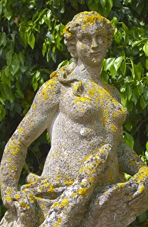 Europe; Italy; Tuscany; Garden Statues in Tuscany Europe; Italy; Tuscany; Garden Statues in Tuscany