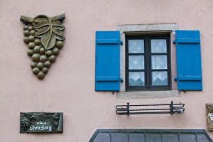 FRANCE-Alsace (Haut Rhin)-Eguisheim:Winetasting Town House Details FRANCE-Alsace (Haut Rhin)-Eguisheim:Winetasting Town House Details