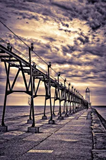 Grand Haven lighthouse and pier, Grand Haven, Michigan Grand Haven lighthouse and pier, Grand Haven, Michigan