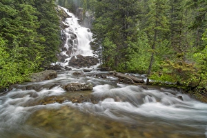 Hiddens Falls of Cascade Creek in Grand Teton National Park, Wyoming, USA Hiddens Falls of Cascade Creek in Grand Teton National Park, Wyoming, USA