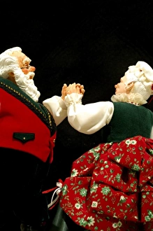 Holiday Still Life. Simpich Caracter Dolls O Be Joyful, limited edition. Dancing Mr Holiday Still Life. Simpich Caracter Dolls O Be Joyful, limited edition. Dancing Mr